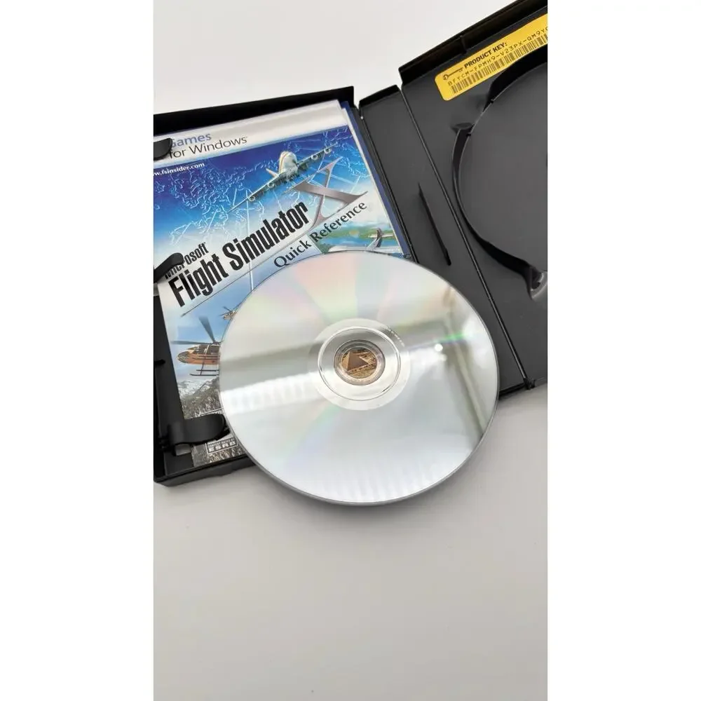 Microsoft Windows FLIGHT SIMULATOR X PC DVD w/ Slip Cover Complete VG Condition